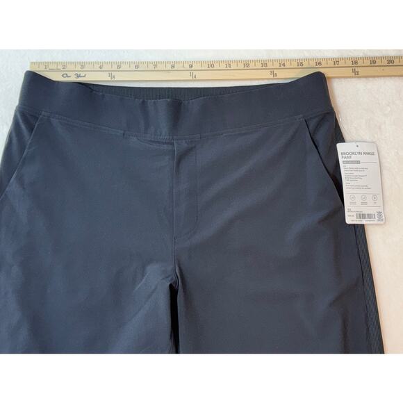 Athleta Brooklyn Black Ankle Pant Size 12 Mid Rise Straight Slim Crop Fit NWT - Picture 5 of 8
